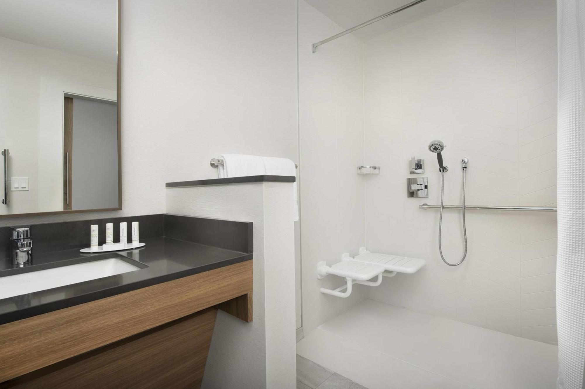 Fairfield Inn & Suites By Marriott Santa Rosa Rohnert Park Zewnętrze zdjęcie